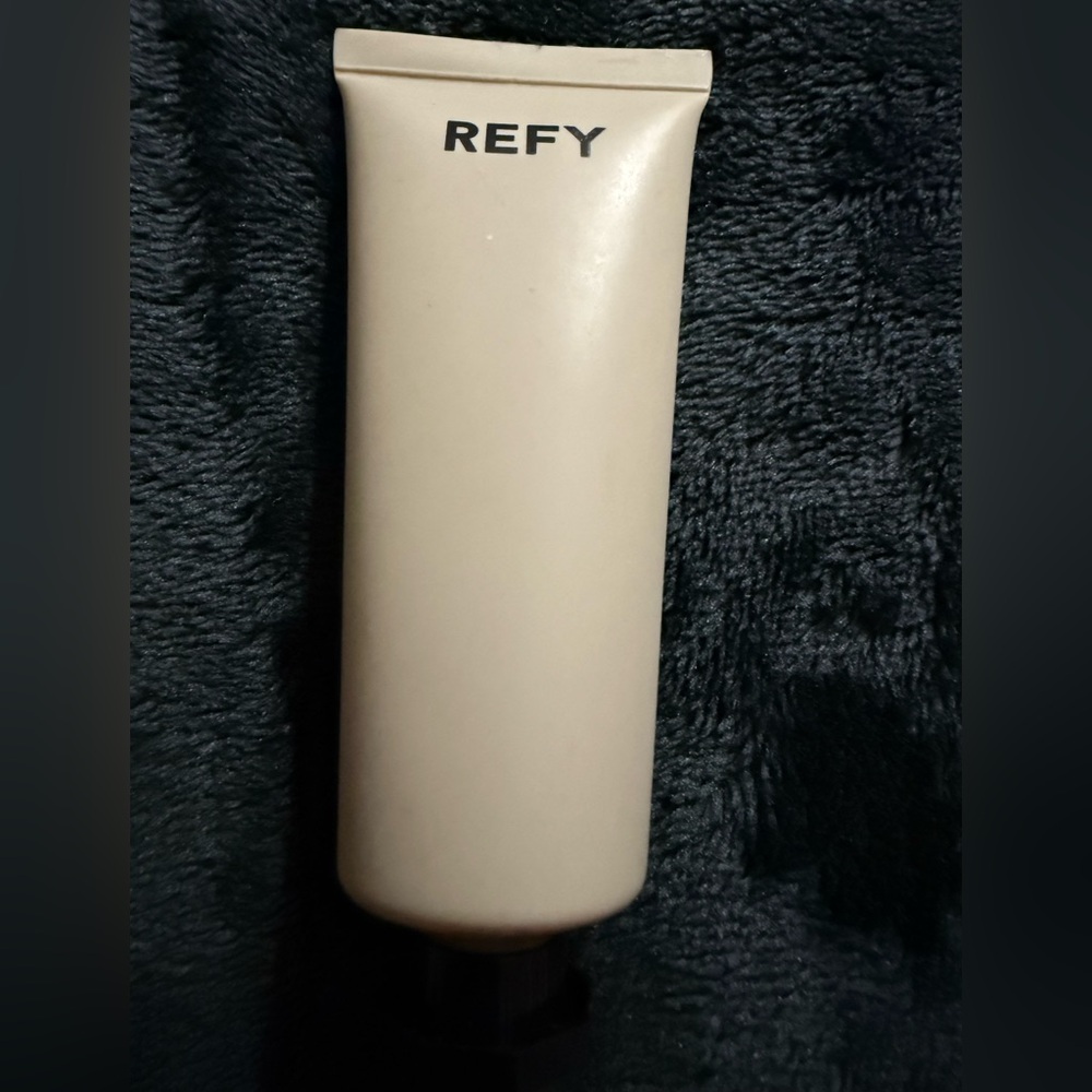 REFY Topaz Gloss Highlighter